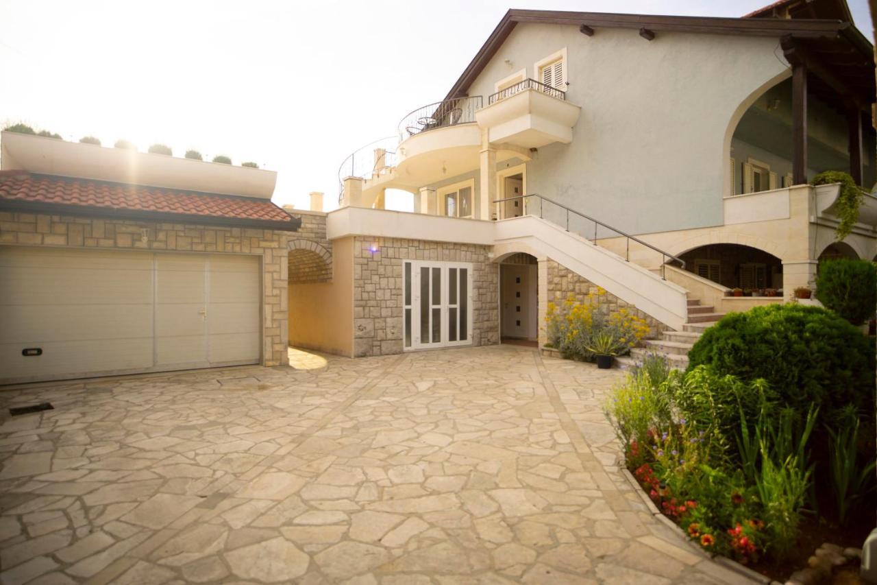 Apartman Kovac Lägenhet Trebinje Exteriör bild